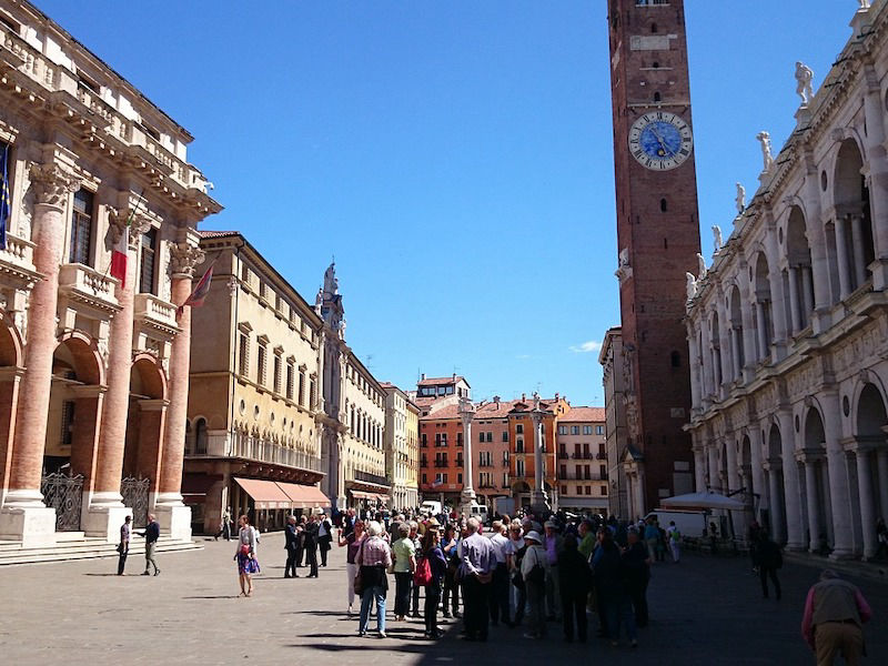 Piazza dei Signori, Centro di Vicenza
